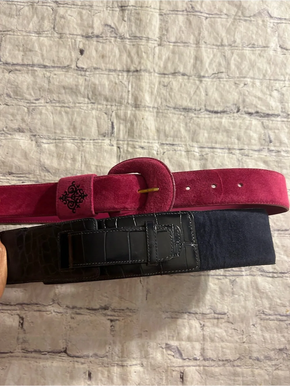 SOSTANZA GENUINE PIG SUEDE HOT PINK BELT AND LEJON PIG SUEDE BLACK BELTS SIZE S